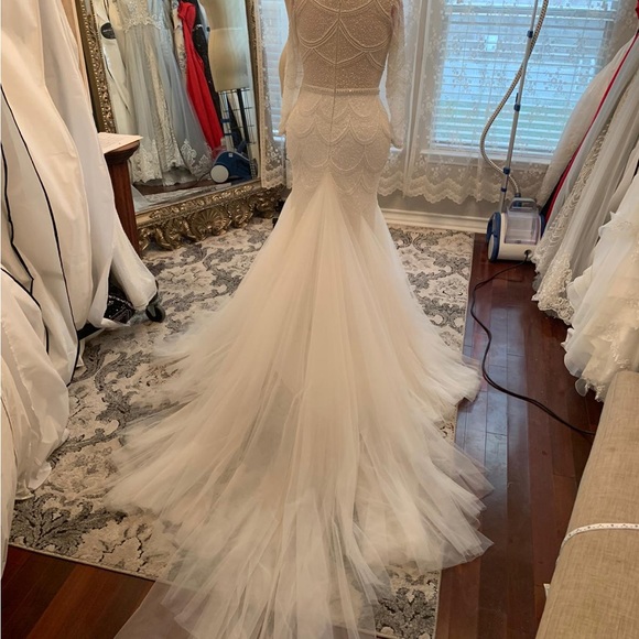 Mermaid Wedding Dress Beaded - Picture 4 of 6